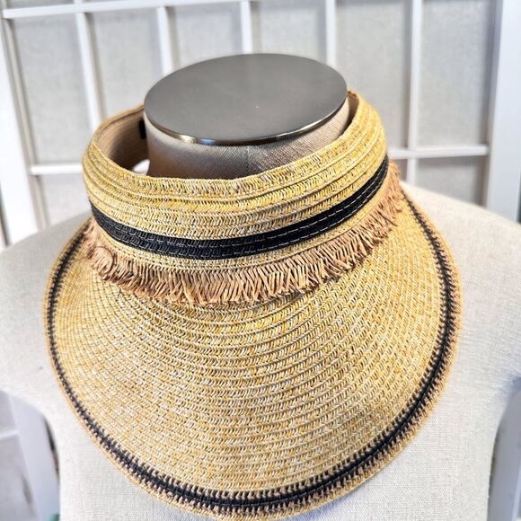 Tahari Visor - Picture 1 of 7